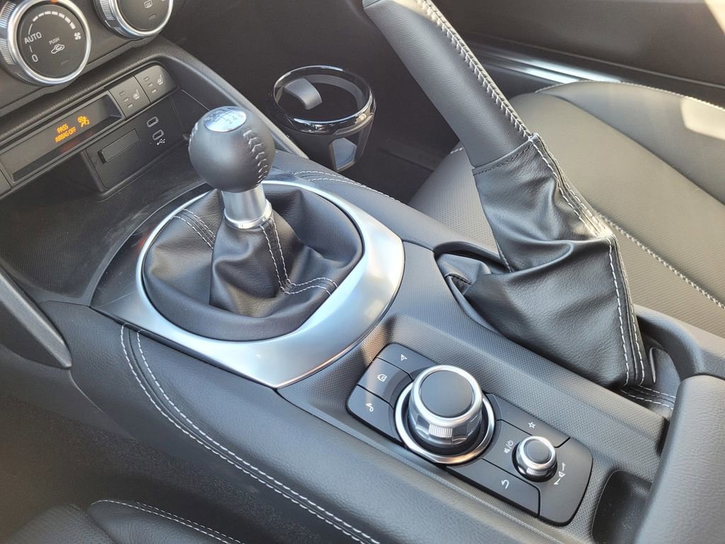 New 2025 MAZDA MX-5 Miata Grand Touring w/ Weather Package image 6