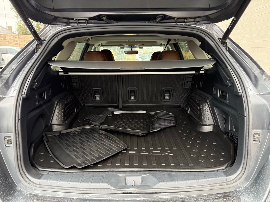 Certified 2022 Subaru Outback Touring w/ Popular Package #2 image 27