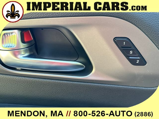 New 2027 Chrysler Pacifica Select AWD/4WD image 22