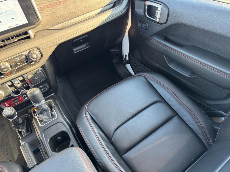 Used 2025 Jeep Wrangler Unlimited Rubicon image 15