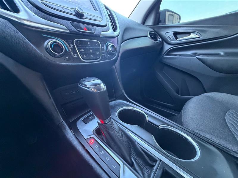 Used 2019 Chevrolet Equinox LT image 17