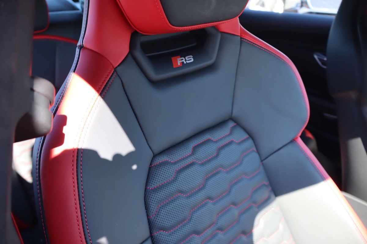 Used 2023 Audi RS e-tron GT image 22