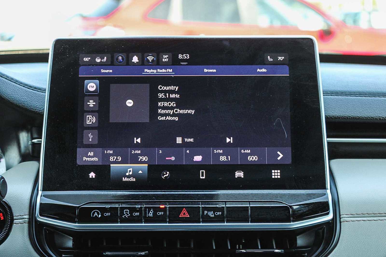 Used 2026 Jeep Compass Limited image 14