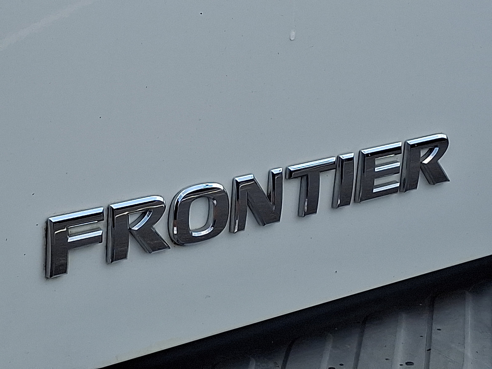 Used 2016 Nissan Frontier SV AWD/4WD image 30