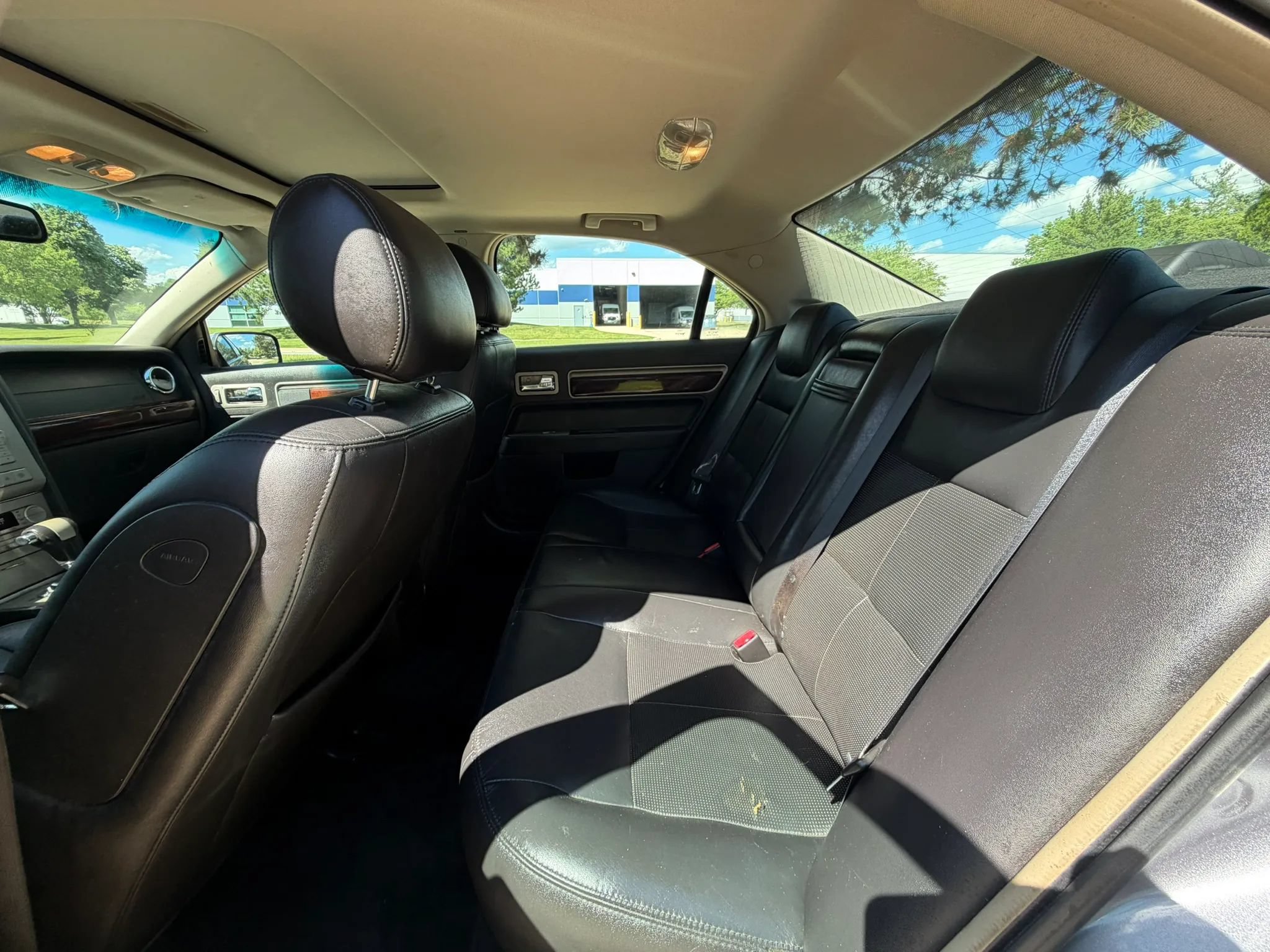 Used 2006 Lincoln Zephyr FWD image 17