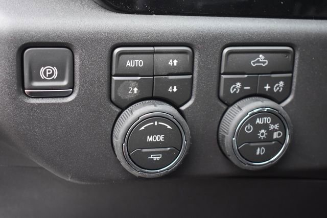 New 2026 Chevrolet Silverado 1500 RST w/ Dark Appearance Package image 27