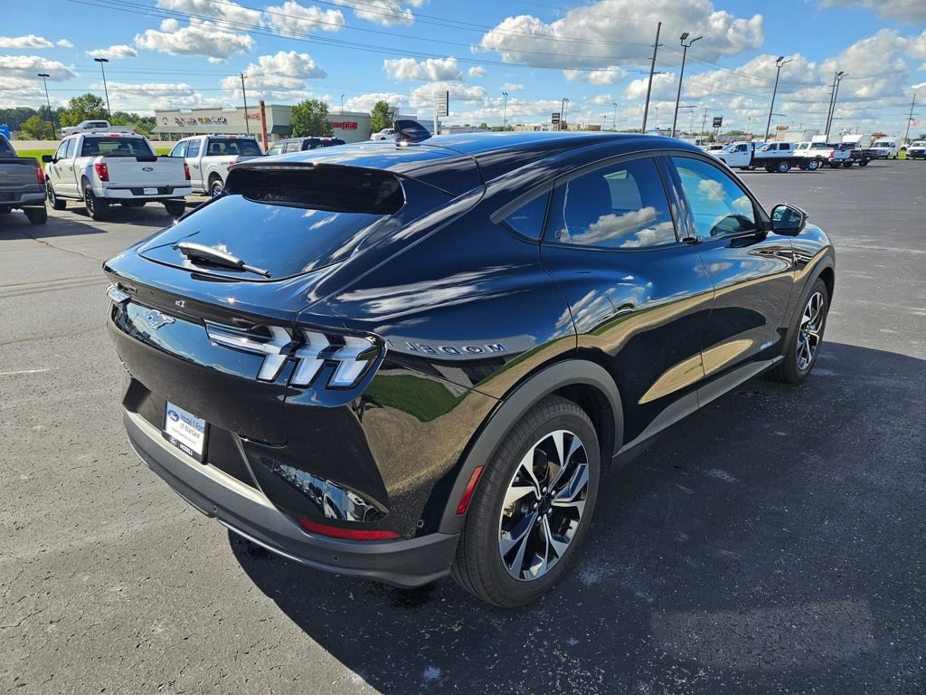 Used 2024 Ford Mustang Mach-E Select image 6