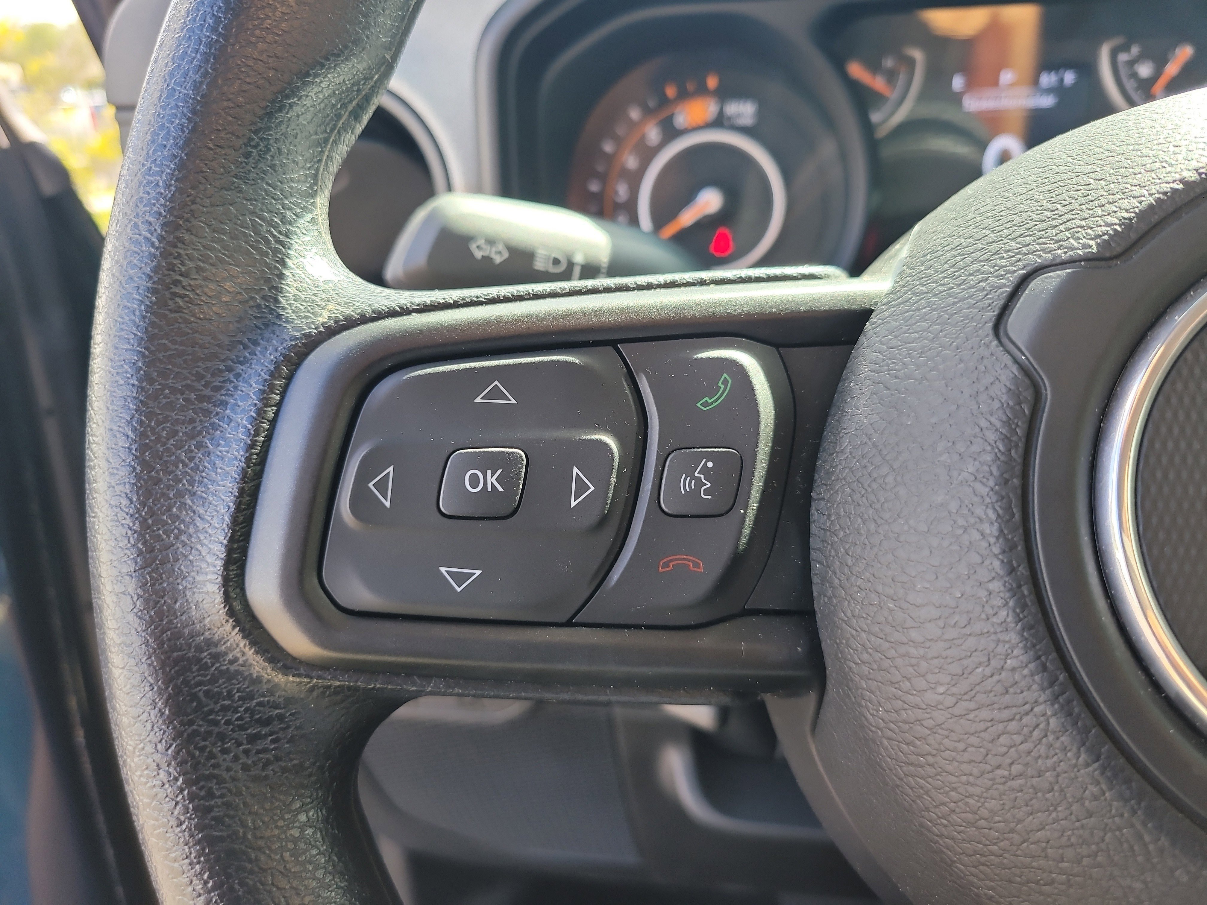 Used 2025 Jeep Wrangler Sport image 24