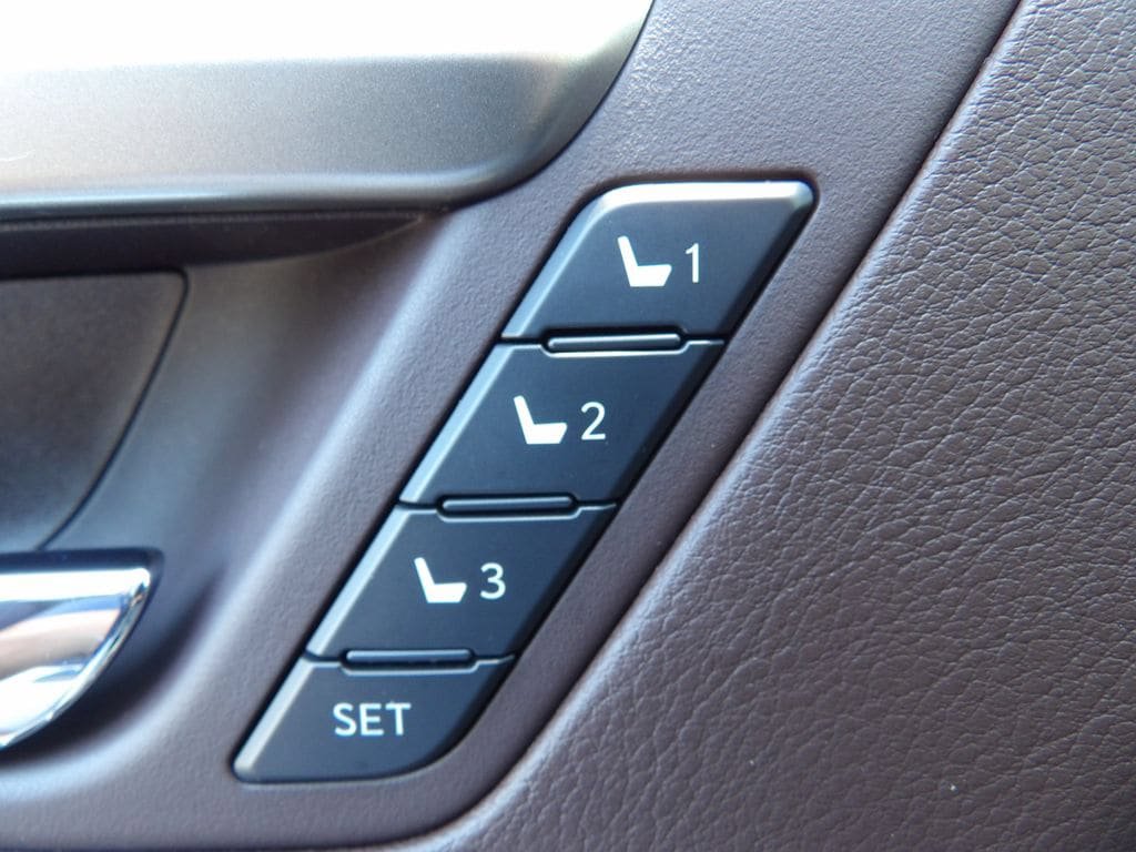 Used 2017 Lexus RX 350 FWD w/ Premium Package image 13