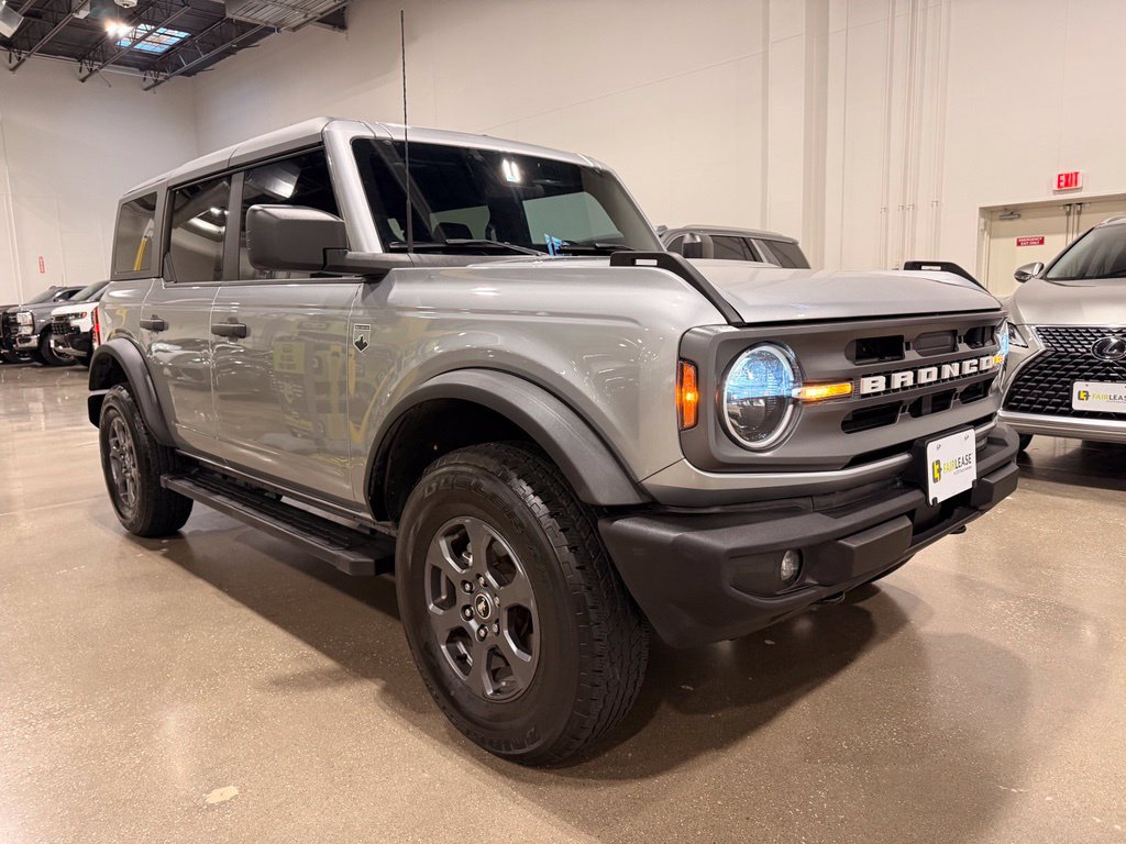 Used 2024 Ford Bronco Big Bend AWD/4WD image 3
