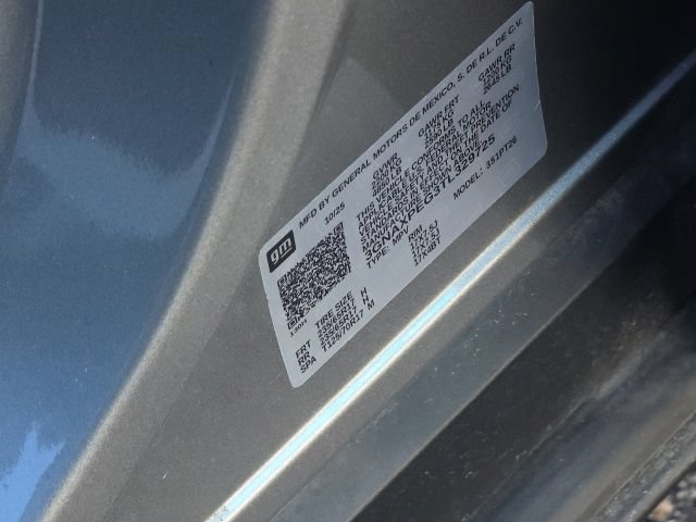 Used 2026 Chevrolet Equinox LT AWD/4WD image 30