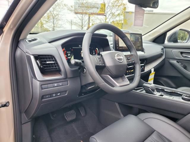 New 2026 Nissan Rogue Platinum image 10