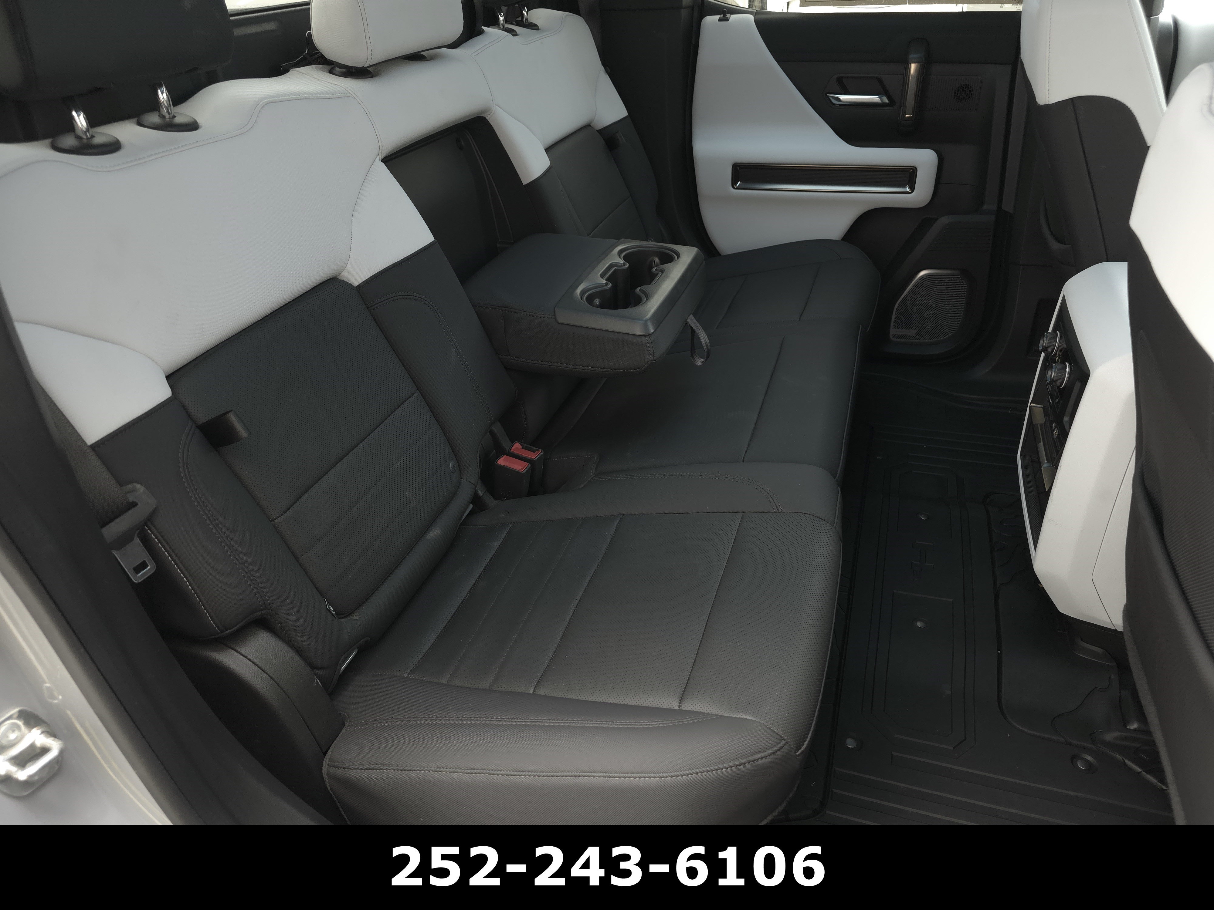 Used 2025 GMC Hummer EV 3X w/ Battery Pack, 24 Module Pack AWD/4WD image 43