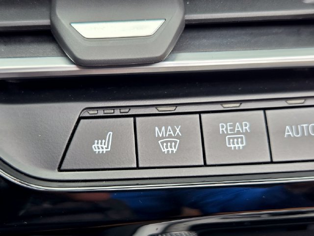 Used 2022 BMW Z4 sDrive30i w/ Dynamic Handling Package RWD image 35