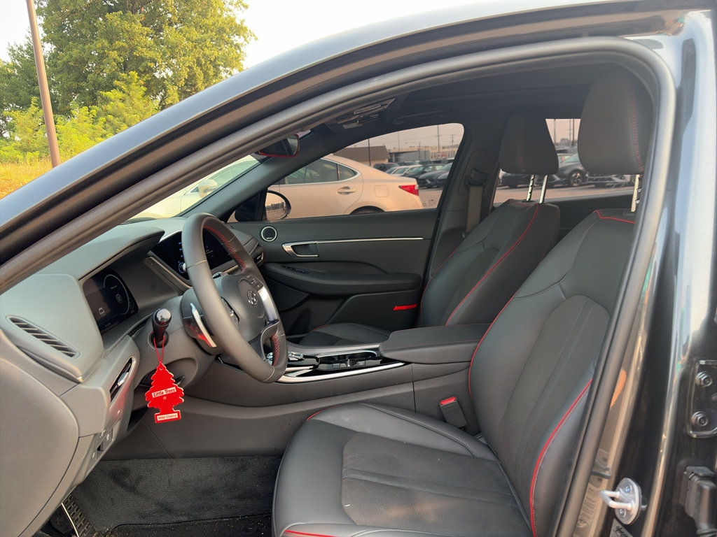 Used 2023 Hyundai Sonata SEL Plus FWD image 10