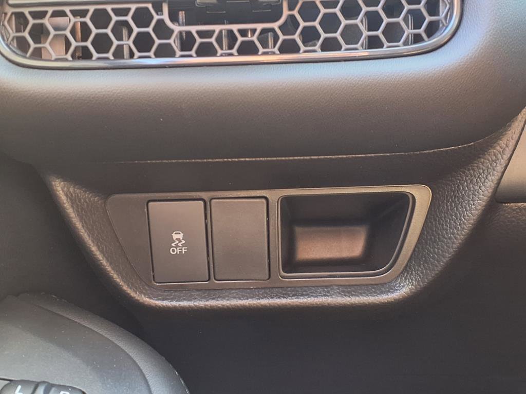 New 2026 Honda HR-V LX image 23
