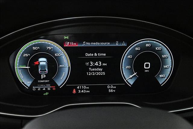 Certified 2024 Audi Q5 e Prestige image 11