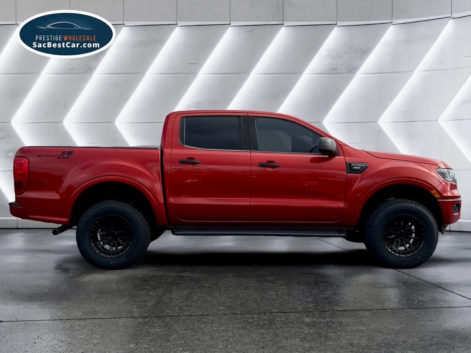 Used 2019 Ford Ranger XLT w/ Equipment Group 301A Mid image 4