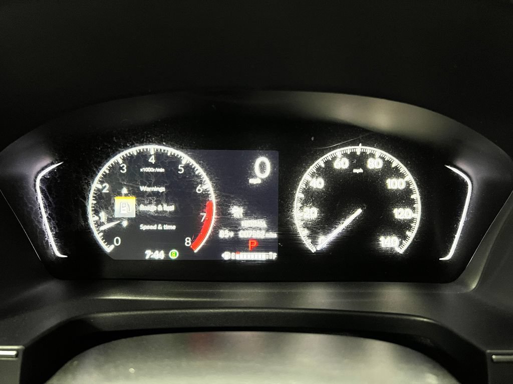 Used 2025 Honda Pilot TrailSport image 28