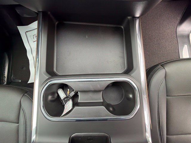 New 2026 Chevrolet Silverado 2500 High Country w/ LPO, Dark Essentials Package AWD/4WD image 51