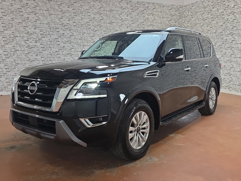 Used 2024 Nissan Armada SV image 4