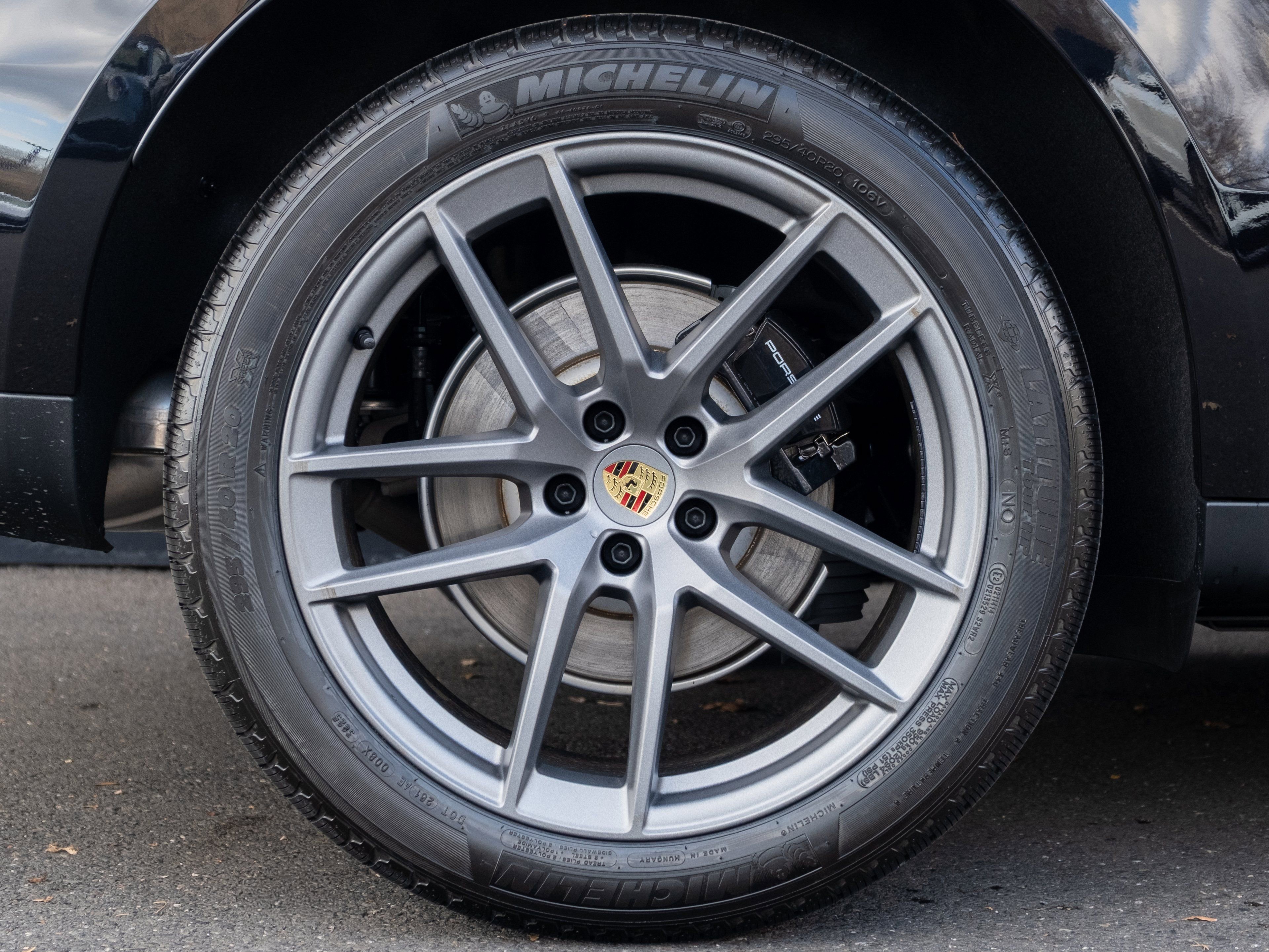 New 2026 Porsche Macan S image 14