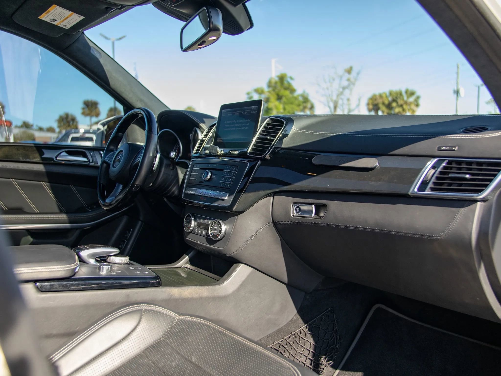 Used 2017 Mercedes-Benz GLS 63 AMG 4MATIC image 30