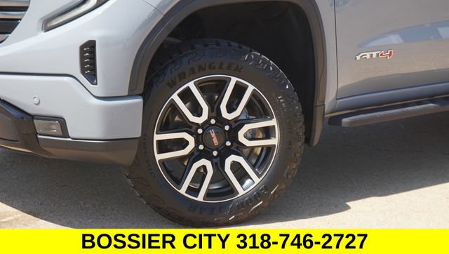 Certified 2025 GMC Sierra 1500 AT4 w/ AT4 Premium Package AWD/4WD image 2