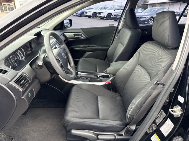 Used 2015 Honda Accord LX image 19