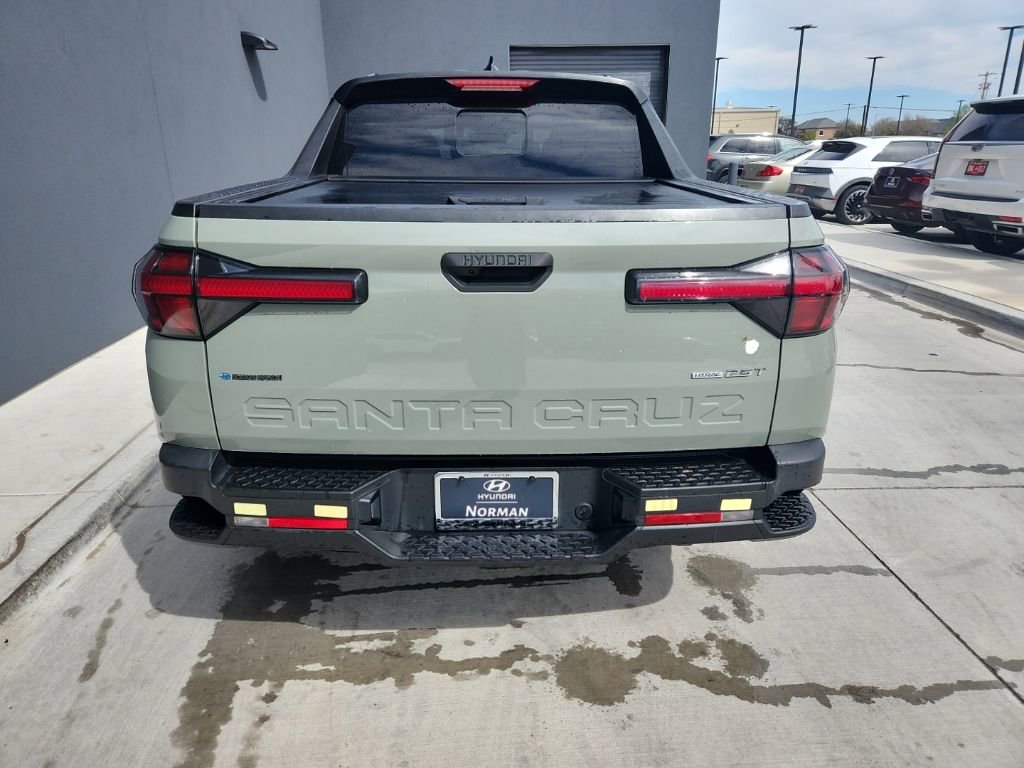 Used 2023 Hyundai Santa Cruz SEL Premium image 4
