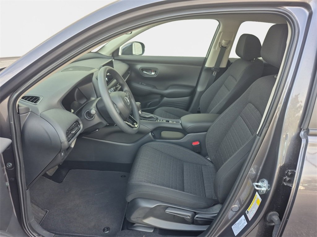 Used 2026 Honda HR-V LX image 12