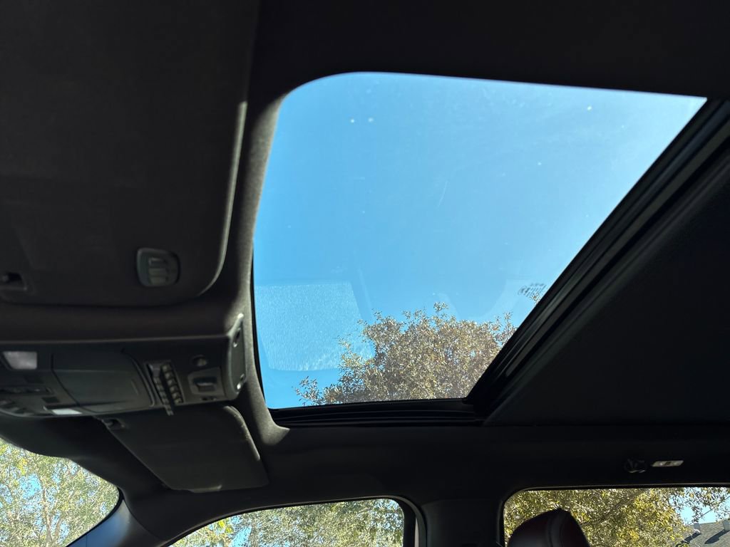 Used 2017 Ford F350 Platinum w/ Platinum Ultimate Package image 25