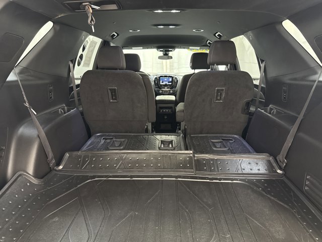 Used 2024 Chevrolet Traverse LT image 29