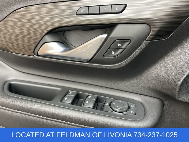 Certified 2024 GMC Terrain SLT image 22