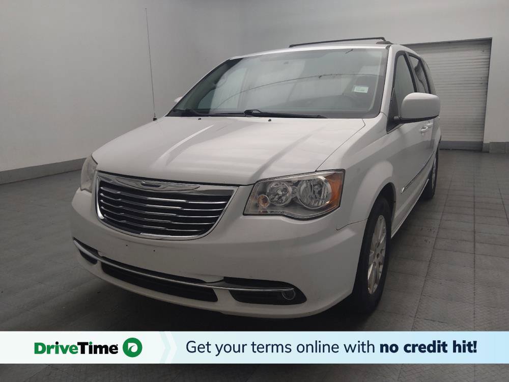 Used 2016 Chrysler Town & Country Touring FWD image 1