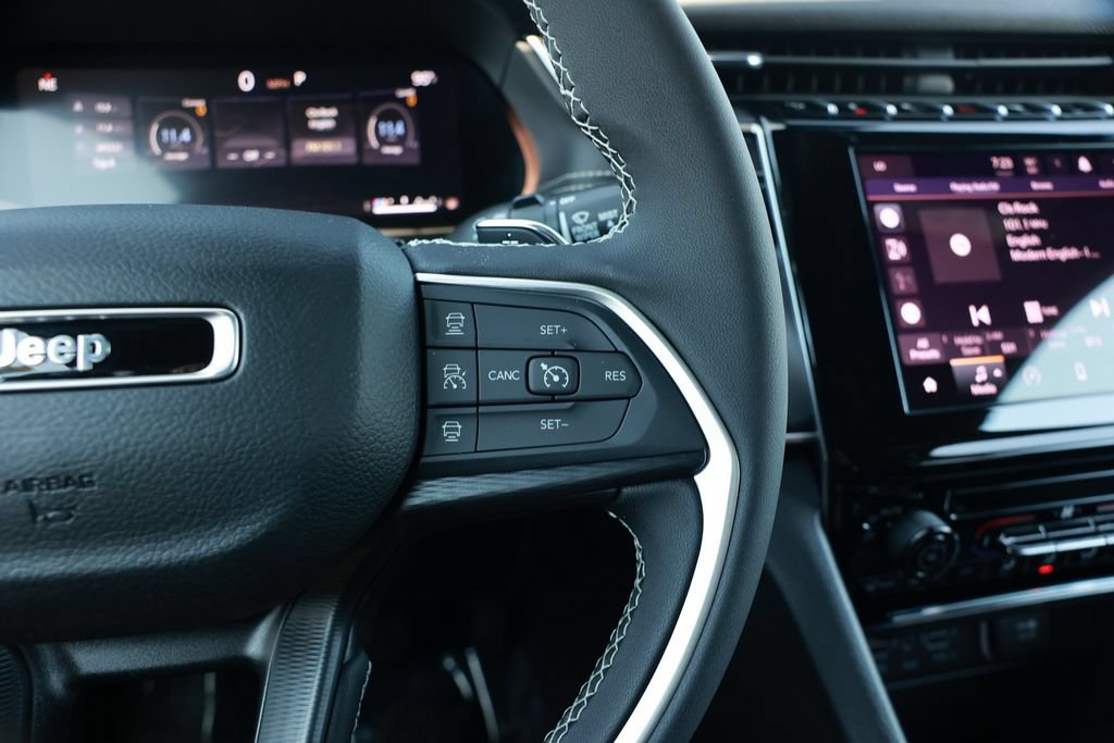 New 2026 Jeep Grand Cherokee L Laredo AWD/4WD image 19