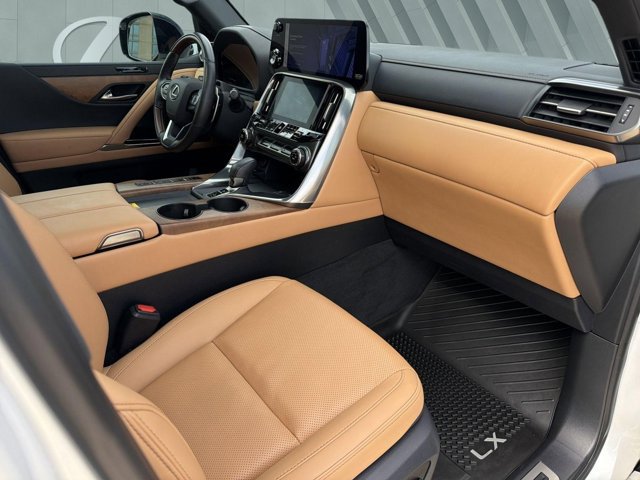 Certified 2025 Lexus LX 700h Luxury w/ Appearance Package AWD/4WD image 22