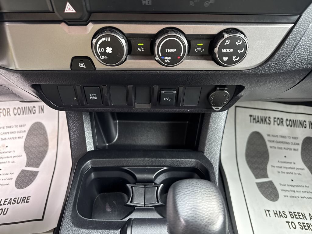 Used 2023 Toyota Tacoma SR w/ SR Convenience Package image 23