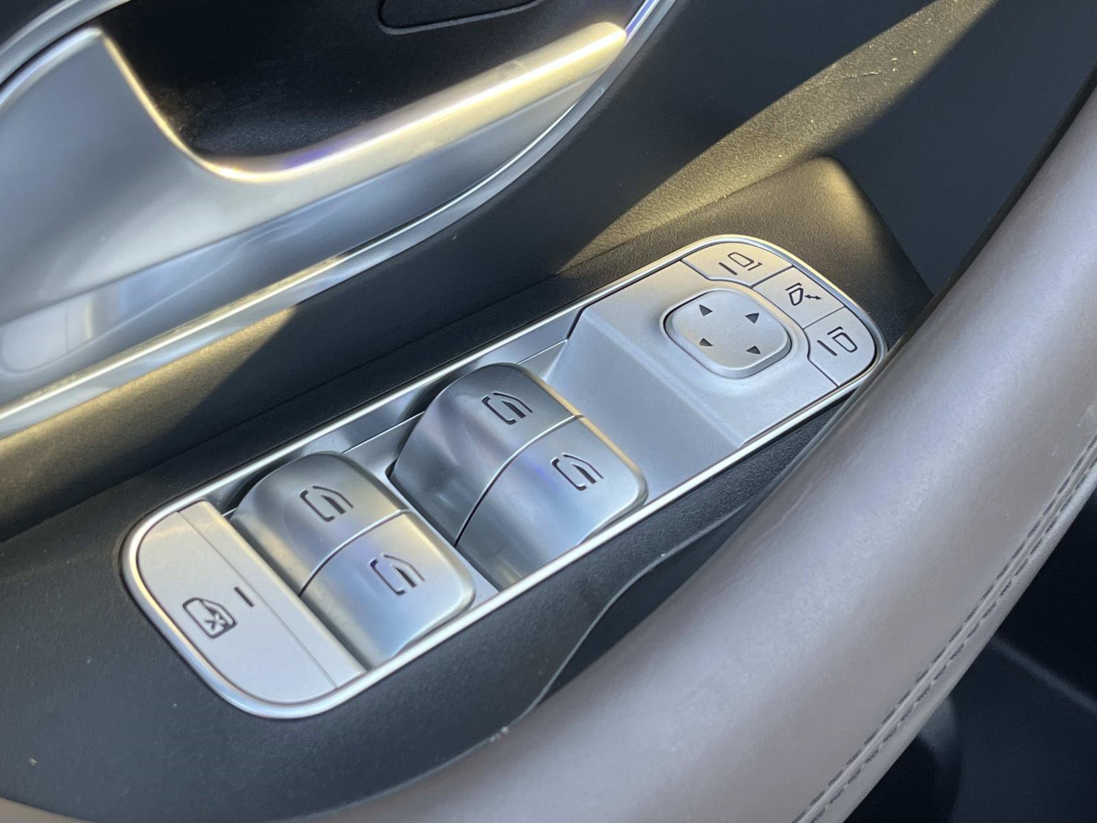 Certified 2021 Mercedes-Benz GLS 63 AMG 4MATIC image 32