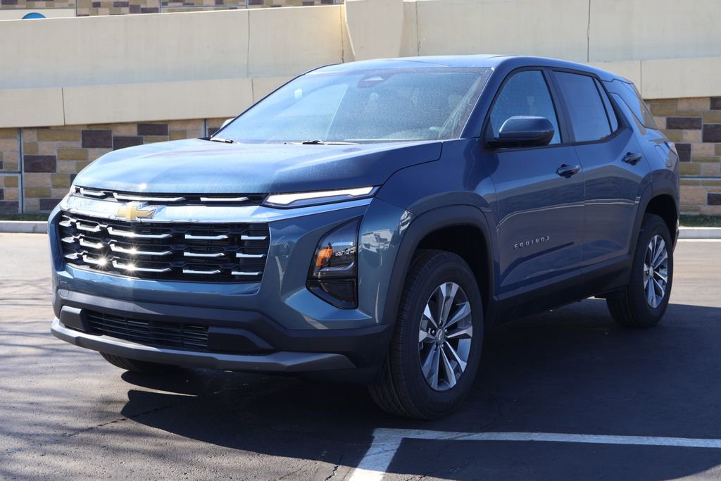 New 2026 Chevrolet Equinox LT w/ Convenience Package II image 1