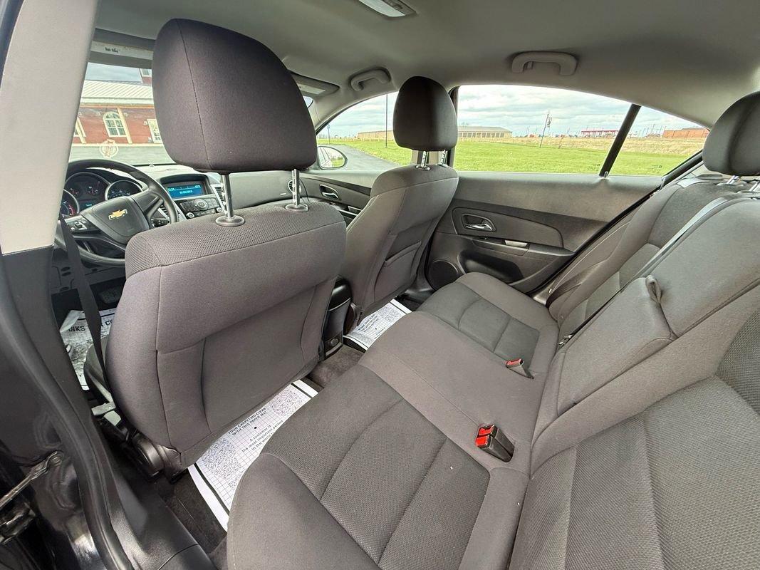 Used 2012 Chevrolet Cruze LT image 11