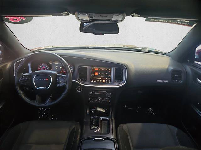 Used 2016 Dodge Charger SXT w/ Blacktop Package RWD image 18