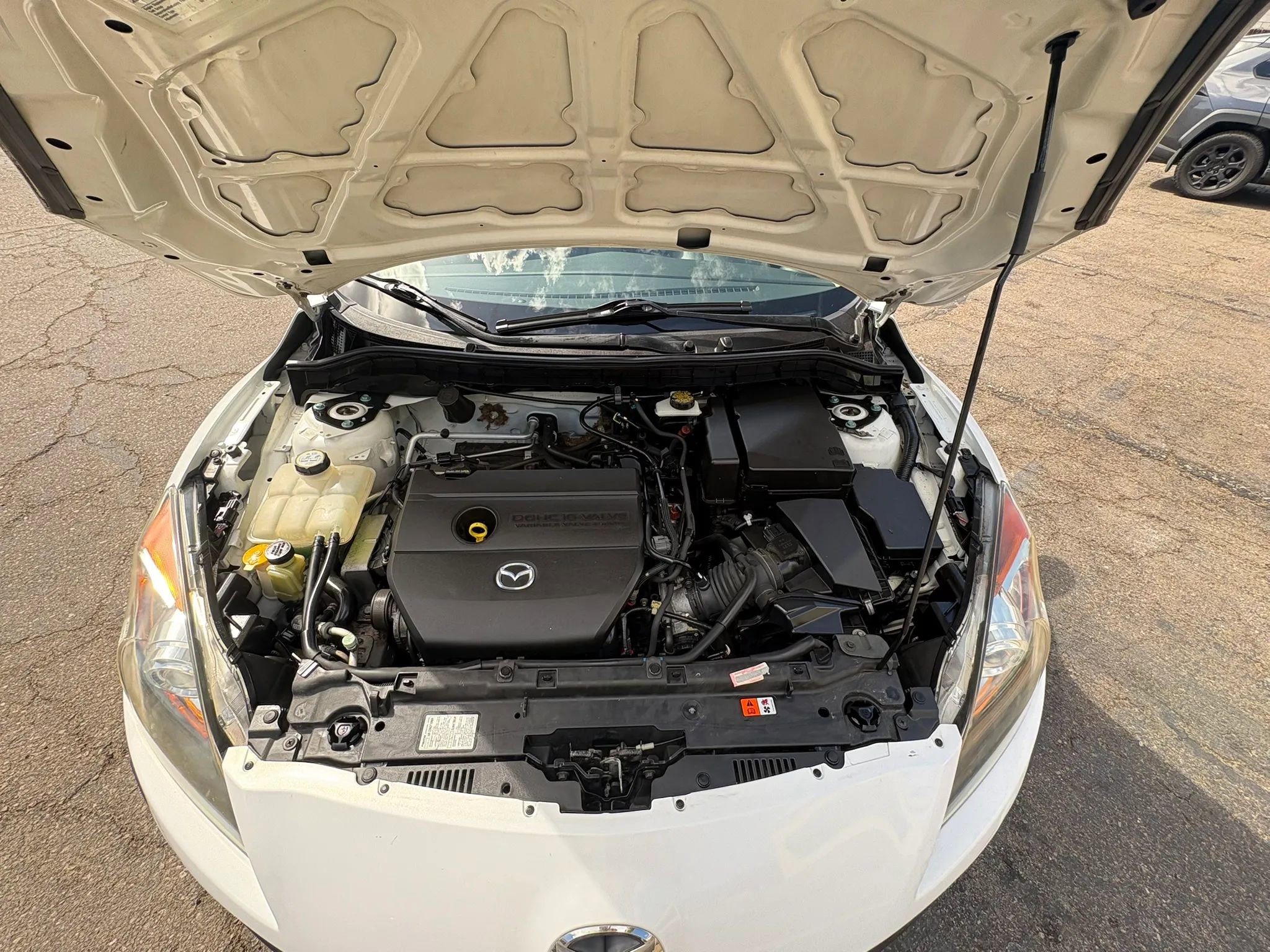Used 2011 MAZDA MAZDA3 i Sport FWD image 20