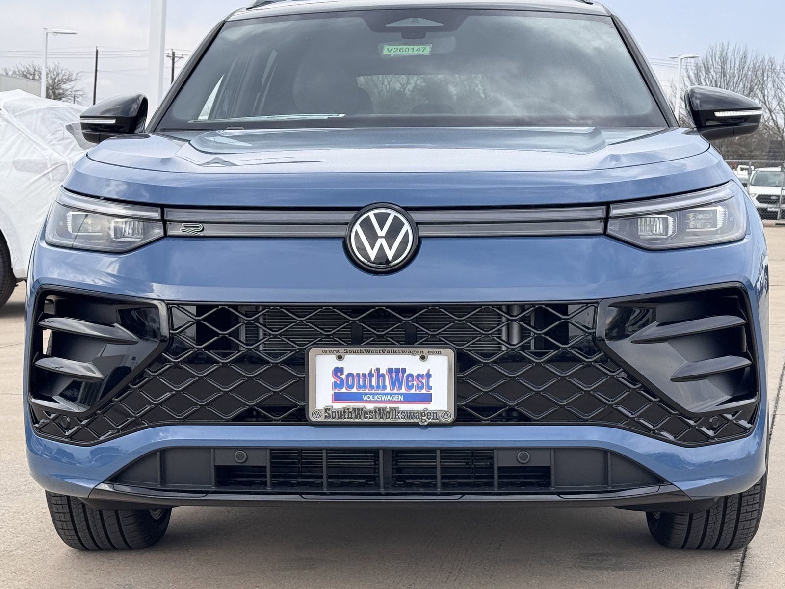 New 2026 Volkswagen Tiguan SE R-Line image 9