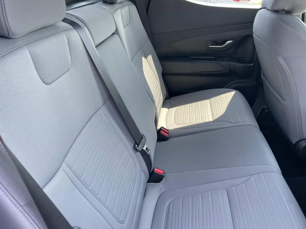 Certified 2022 Hyundai Santa Cruz SEL w/ Activity Package FWD image 25
