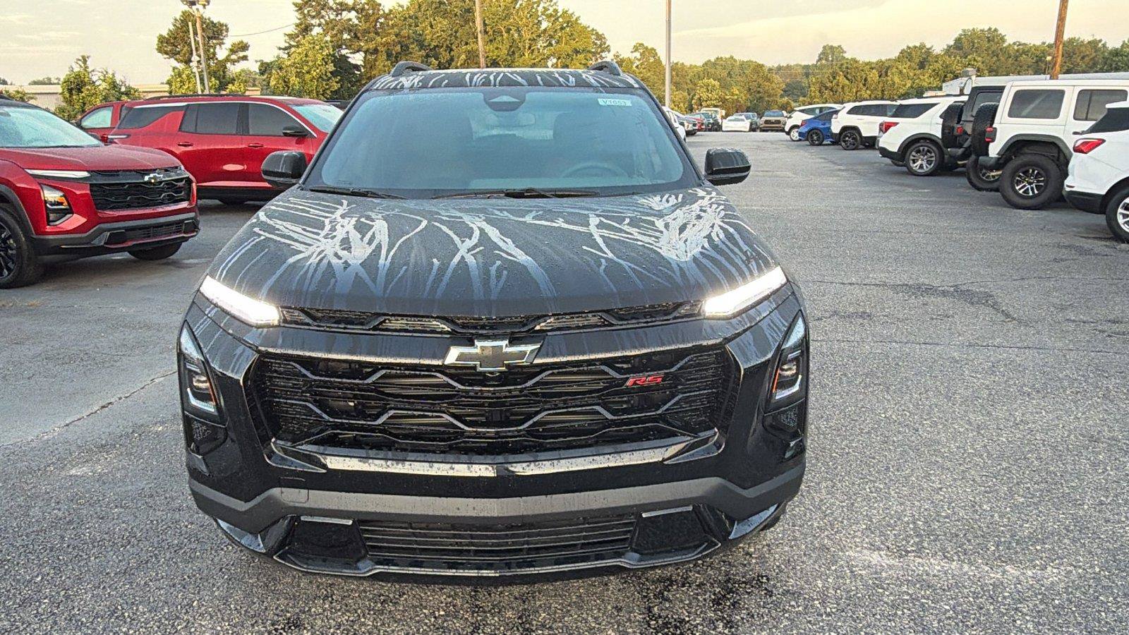 New 2027 Chevrolet Equinox RS FWD image 2