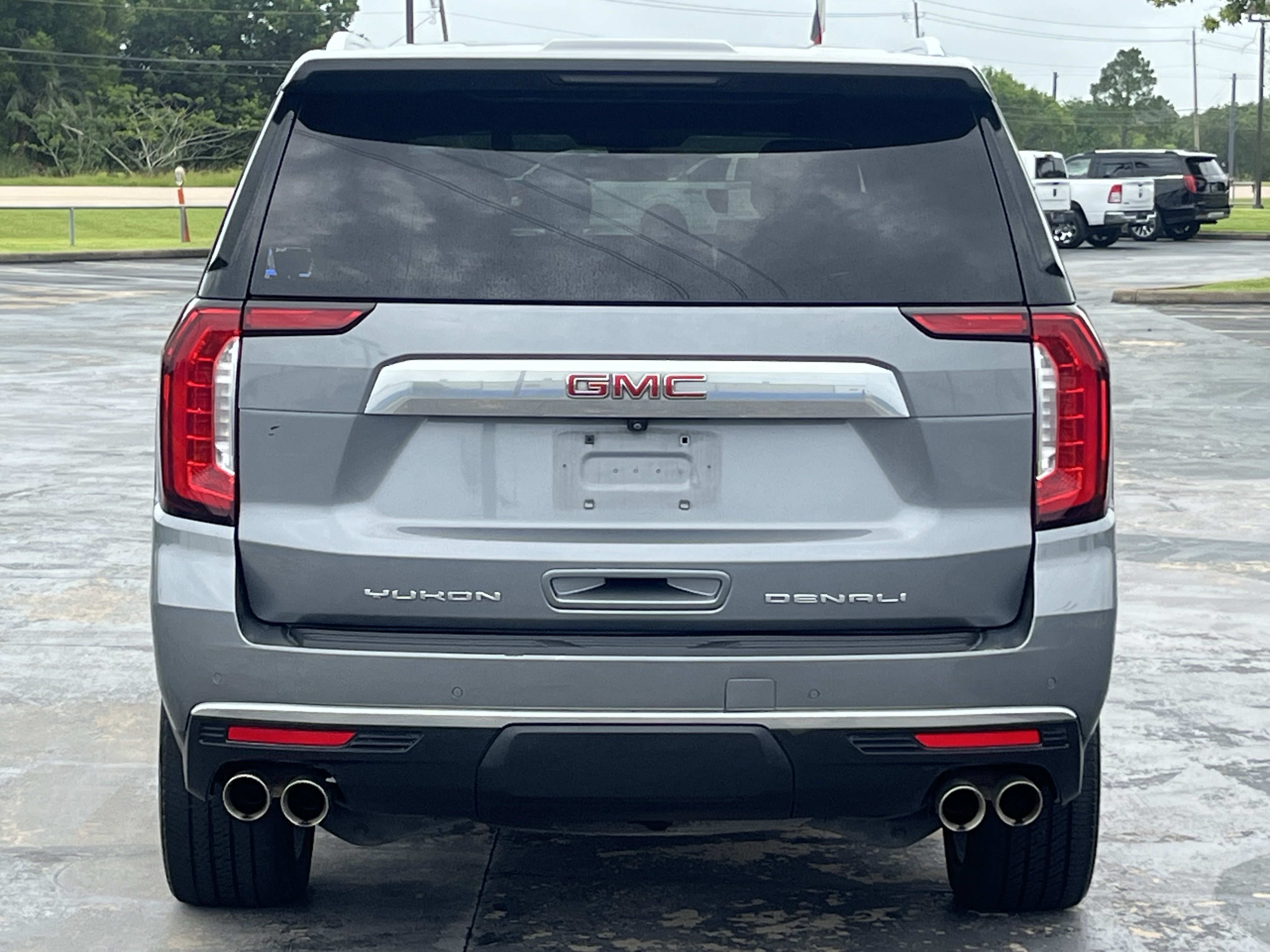 Used 2022 GMC Yukon Denali AWD/4WD image 8