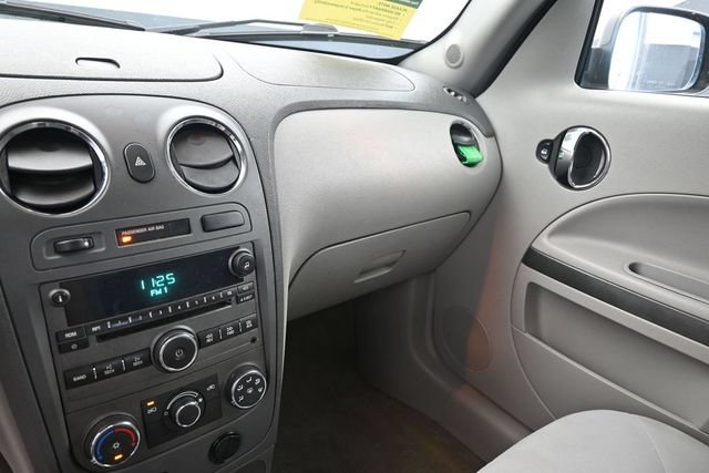 Used 2007 Chevrolet HHR LS FWD image 19