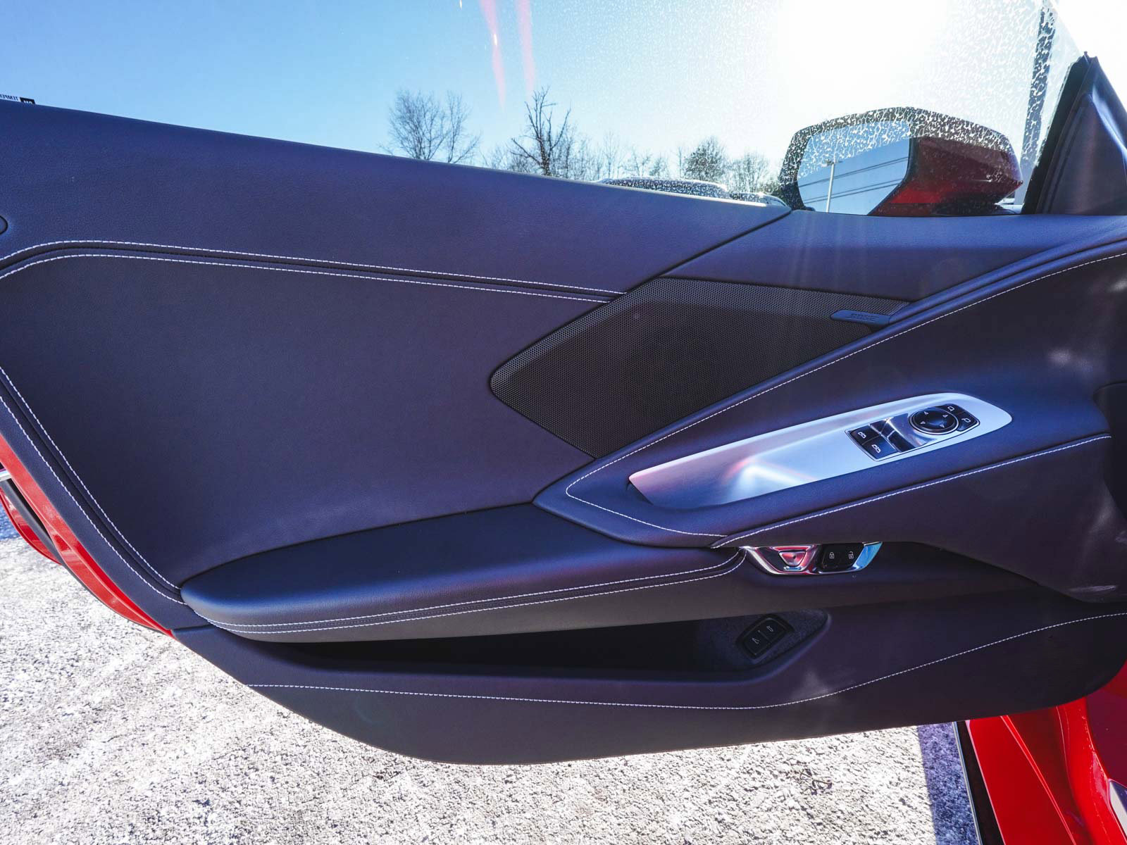 Used 2021 Chevrolet Corvette Stingray Coupe w/ Engine Appearance Package image 6