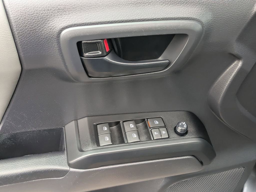 Used 2023 Toyota Tacoma SR AWD/4WD image 10